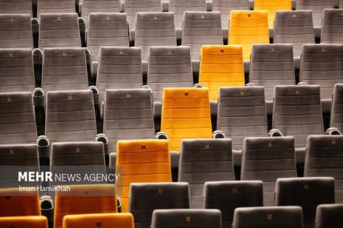 بلیت نیم بها بازهم رکوردمخاطبان روزانه سینمای ایران را افزایش داد