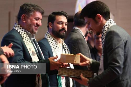 تجلیل از بالاترین های اولین جشنواره ملی سرود به سمت قدس در یزد