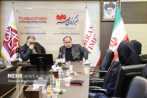 حراست از بیت المال به مدلول کم خرج کردن نیست نباید قهرمان را بکشیم!