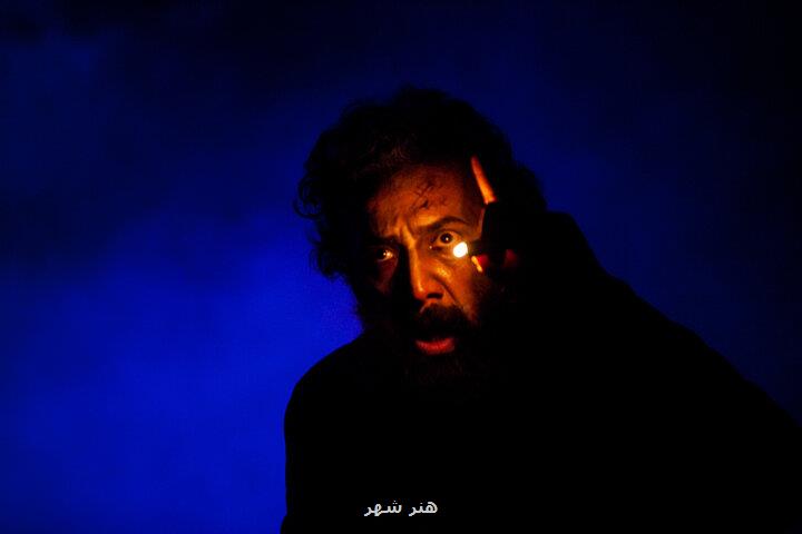 شکنجه گری که حالا با سرطان می جنگد یک هیولای آخرالزمانی در تئاترشهر!