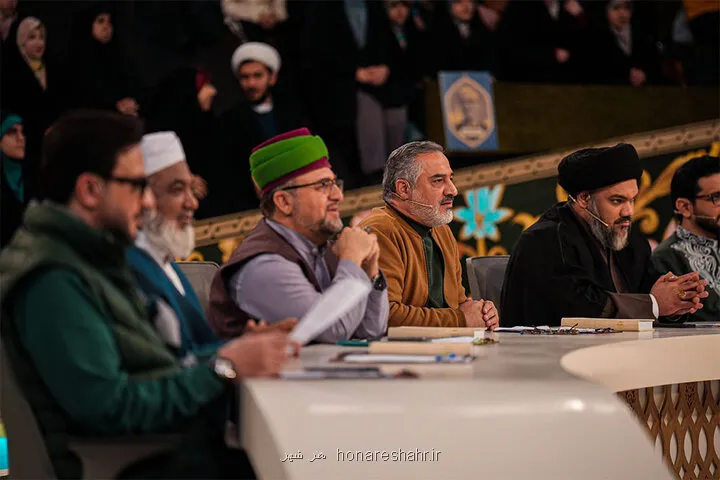 محفل بخشی از زیست قرآنی مردم شده است پخش برنامه از ۸ شبکه جهانی