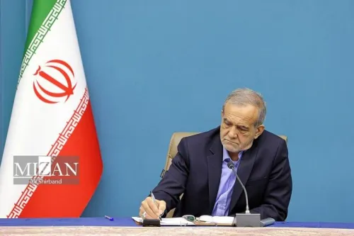 فردوسی با شاهنامه، شناسنامه تاریخی و فرهنگی ایران را رقم زد