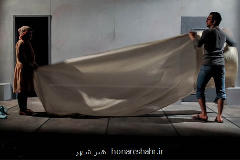 آنشرلی با موهای خیلی قرمز به تهران رسید، اجرا در تالار مولوی