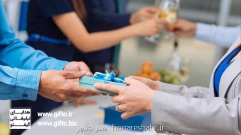 علت تاثیرگذاری هدایای تبلیغاتی