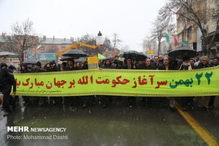 پوشش مراسم ۲۲ بهمن از قاب دوربین ها