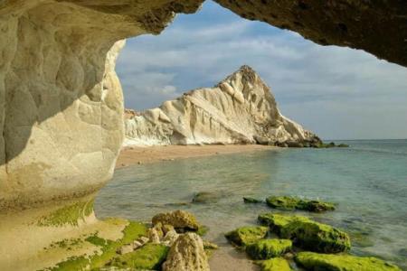 زیبایی های خلیج نایبند را در ایران ببینید